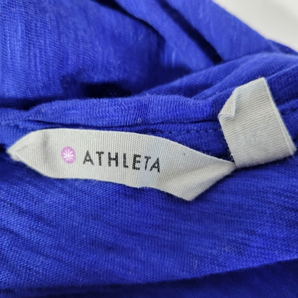 Womens Athleta Short Sleeve T-Shirt Cotton Poly Blend in bright Blue Size Small - Picture 4 of 9